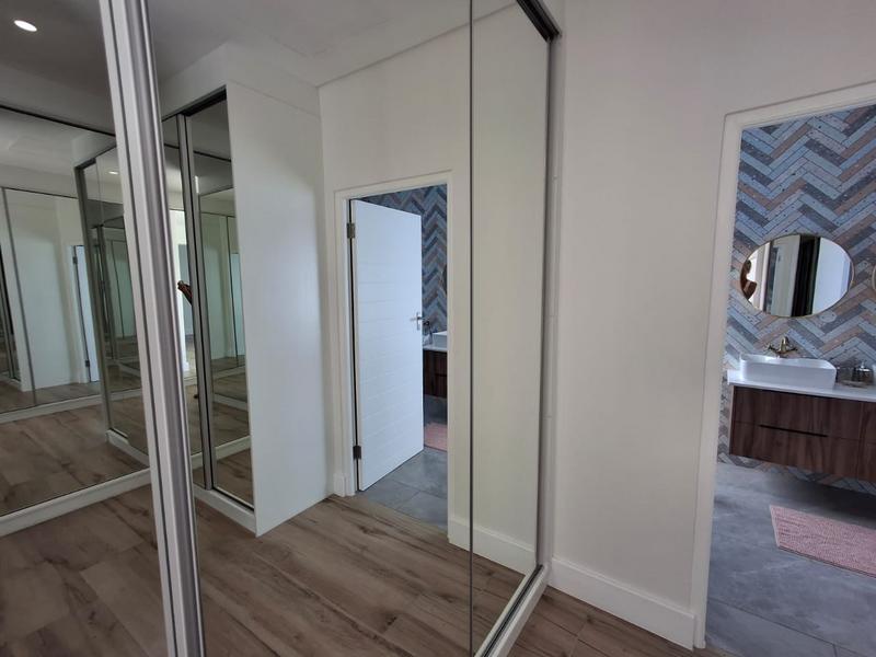 To Let 4 Bedroom Property for Rent in Aan de Wijnlanden Western Cape